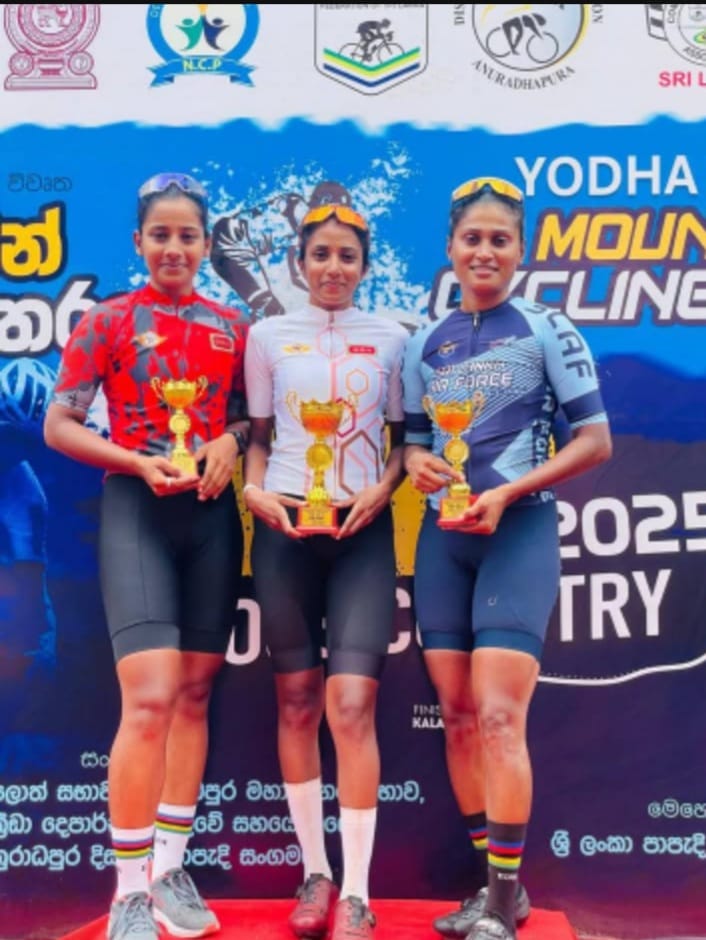 Women's Victory Triad